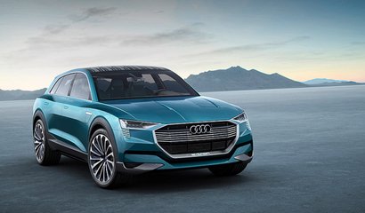 奥迪目前于英国正式开放了旗下纯电动中型SUV—e-tron车型