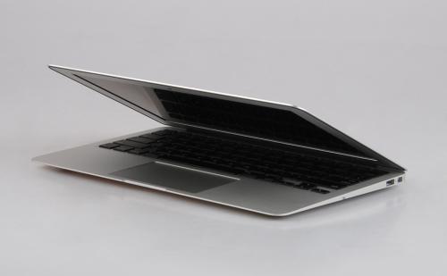 百思买的一天销售折扣2018年的MacBook Air等等