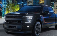 Roush公布了2018款福特F-150全新Nitemare包的细�